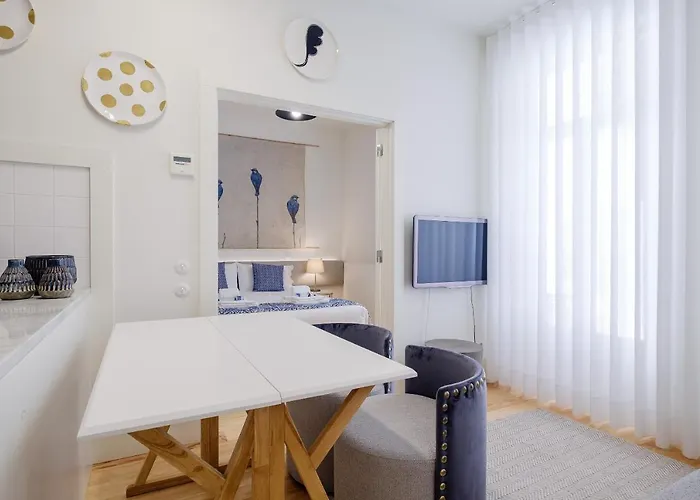 Boutique Rentals-flores Terrace Historical Centre Apartment