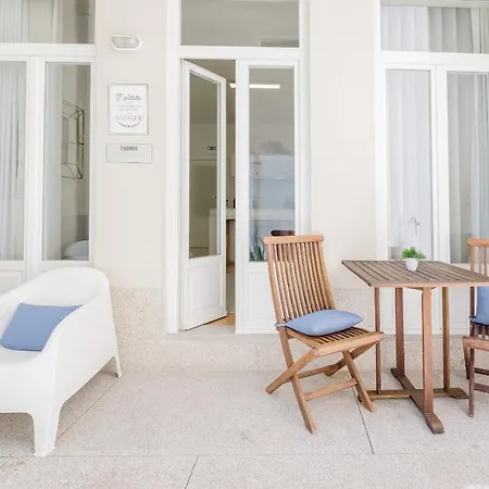 Boutique Rentals-flores Terrace Historical Centre Appartamento *