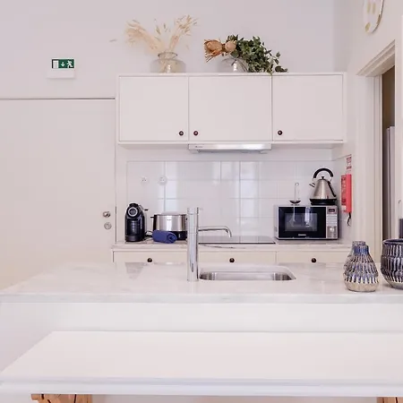 Boutique Rentals-flores Terrace Historical Centre Oporto