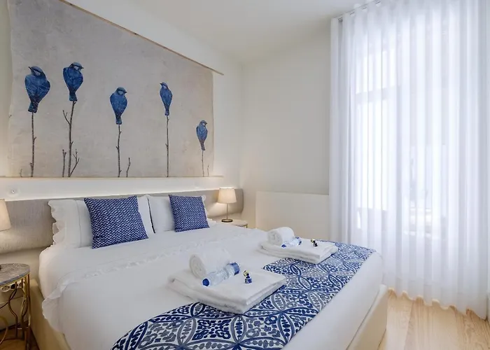Appartement Boutique Rentals-flores Terrace Historical Centre Oporto